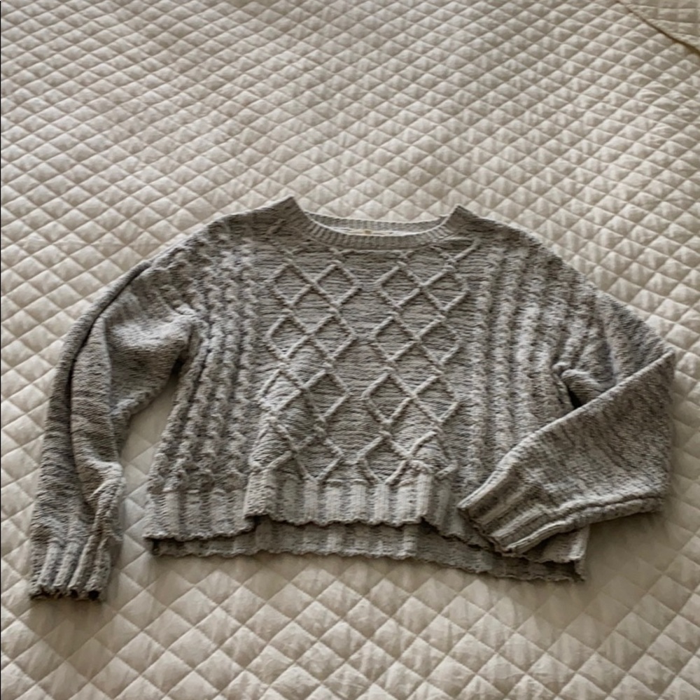 Women’s sweater